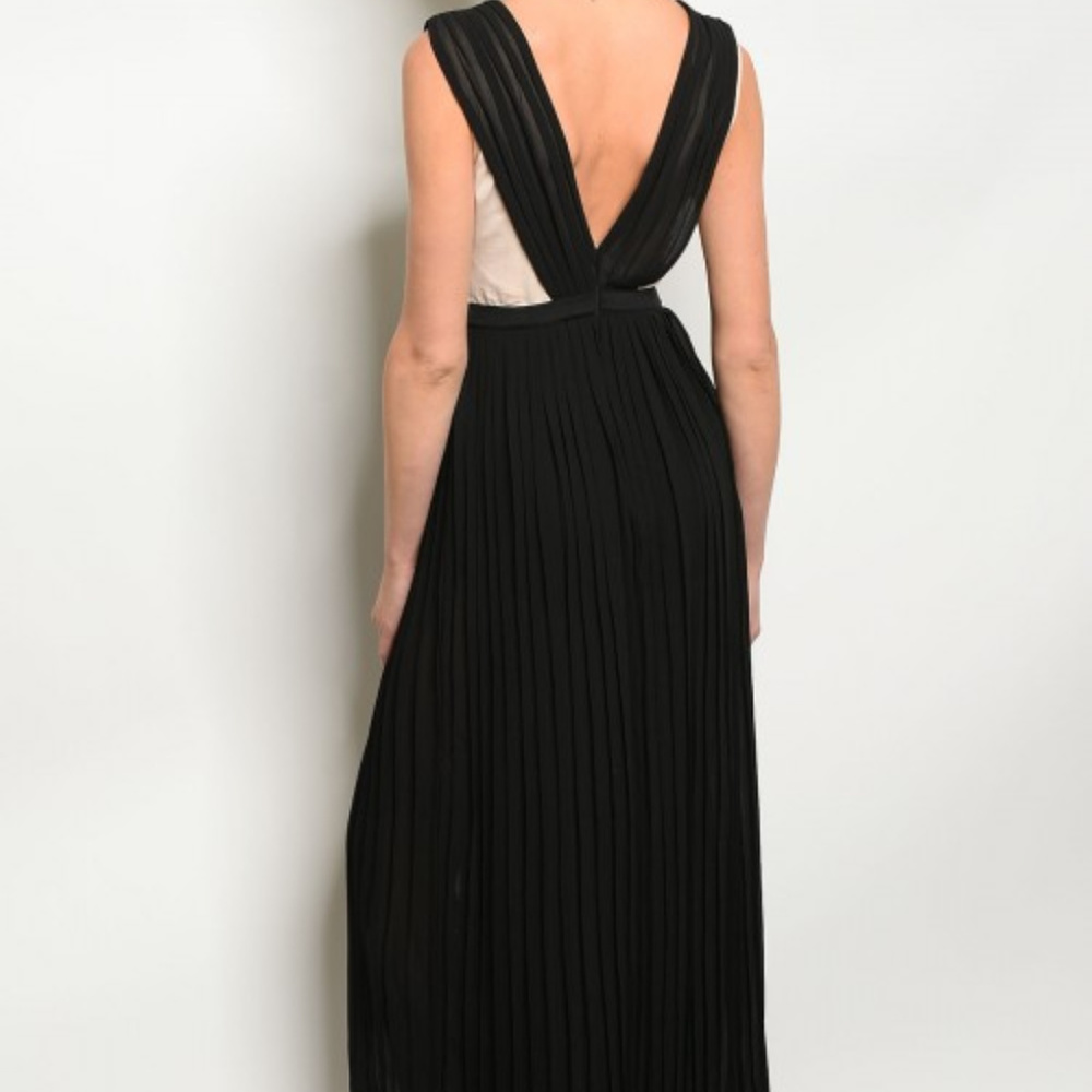 BLACK BEIGE SLIT HEM MAXI DRESS @LAST ONE - Picture 3 of 6